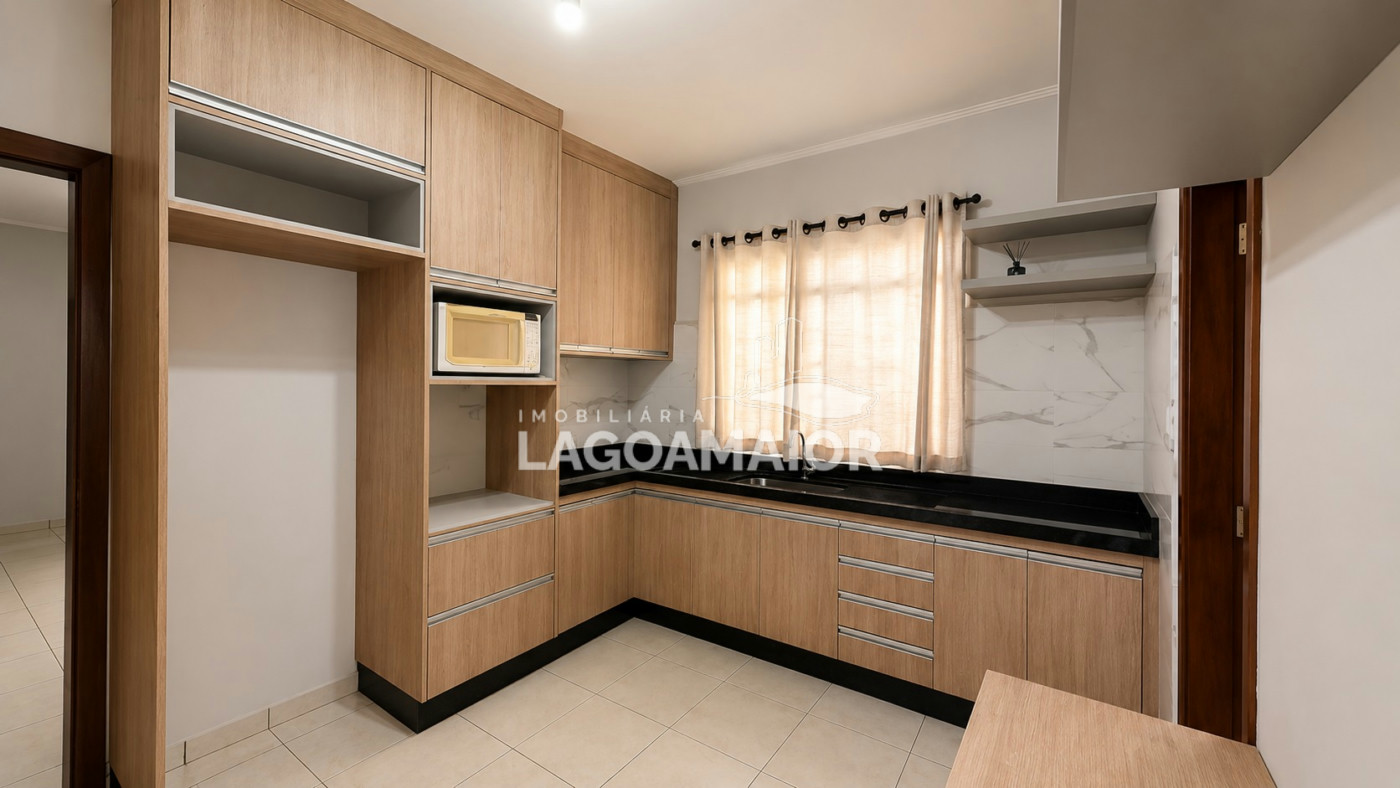 Casa à venda com 3 quartos, sendo 1 suíte,  em Vila Nova, Três Lagoas, MS
