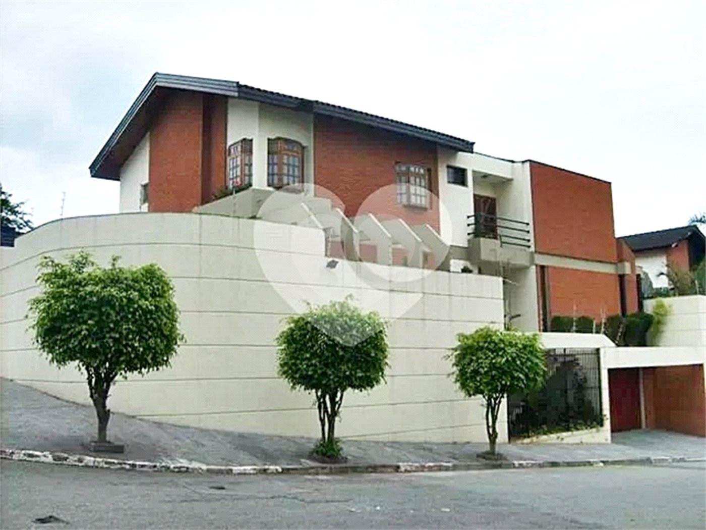 Sobrado à venda com 3 suítes em Palmas do Tremembé, São Paulo, SP
