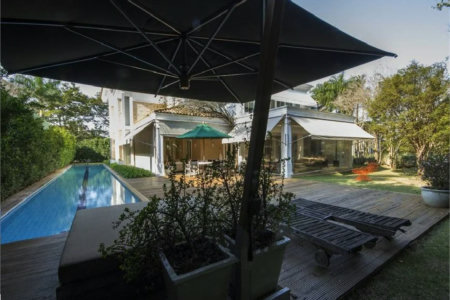 Casa à venda com 5 suítes no condomínio Pignatari, São Paulo - SP