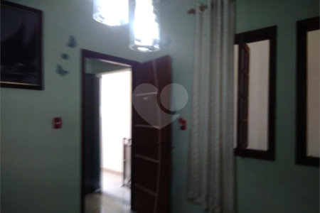 Casa à venda com 4 quartos, sendo 2 suítes, em Jardim Vila Galvão, Guarulhos, SP