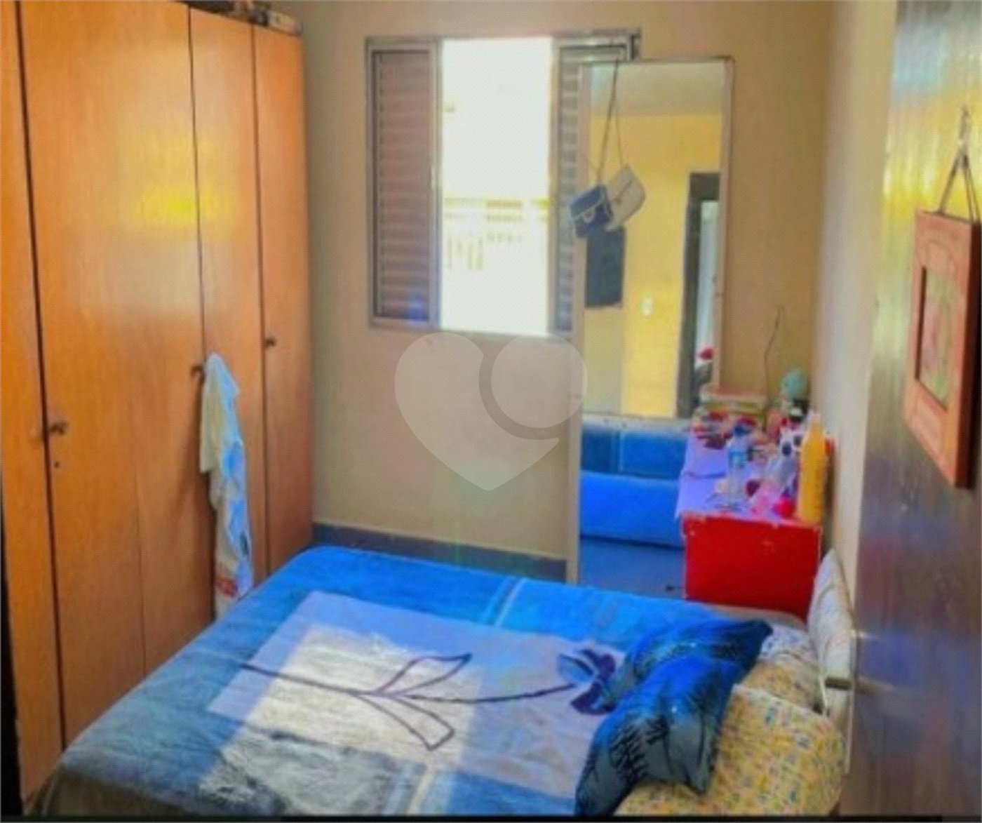 Sobrado à venda com 4 quartos, sendo 1 suíte, em Jaraguá, São Paulo, SP