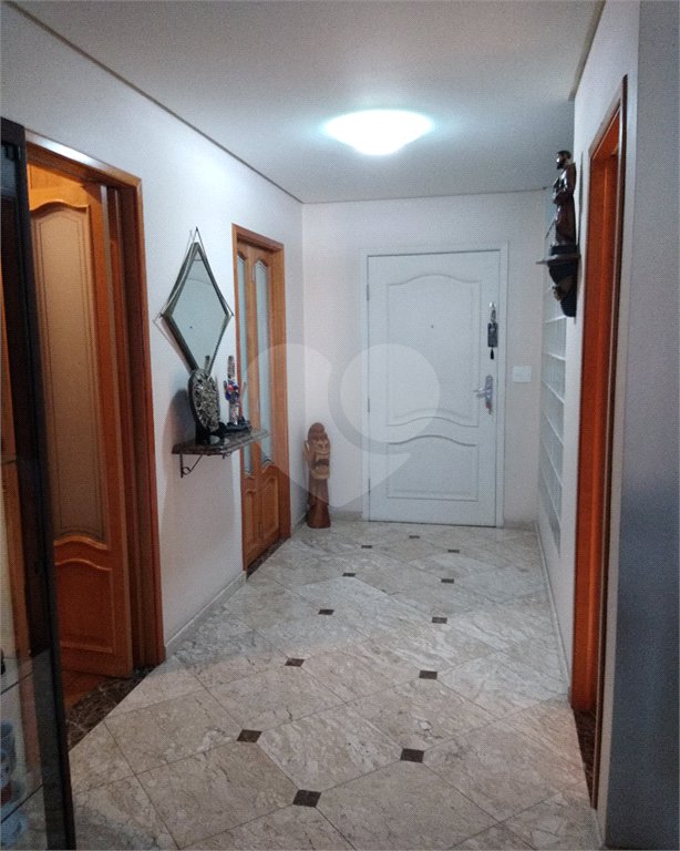 Apartamento à venda com 3 quartos, sendo 1 suíte,  em Bela Vista, São Paulo, SP