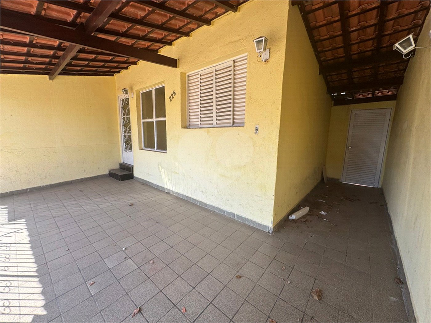 Casa à venda com 4 quartos, sendo 1 suíte, em Vila Maria, Itapetininga, SP