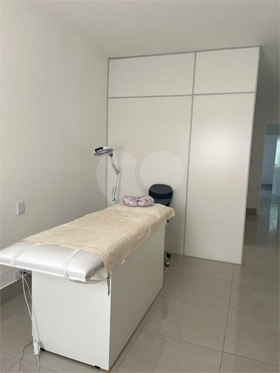 Sobrado à venda com 5 quartos, sendo 1 suíte, em Santa Teresinha, São Paulo, SP