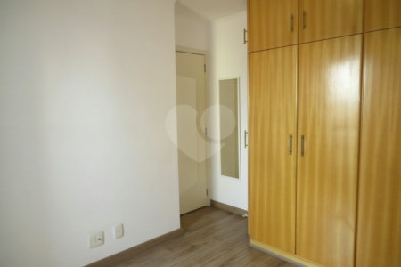 Apartamento à venda com 3 quartos, sendo 1 suíte, em Tatuapé, São Paulo, SP