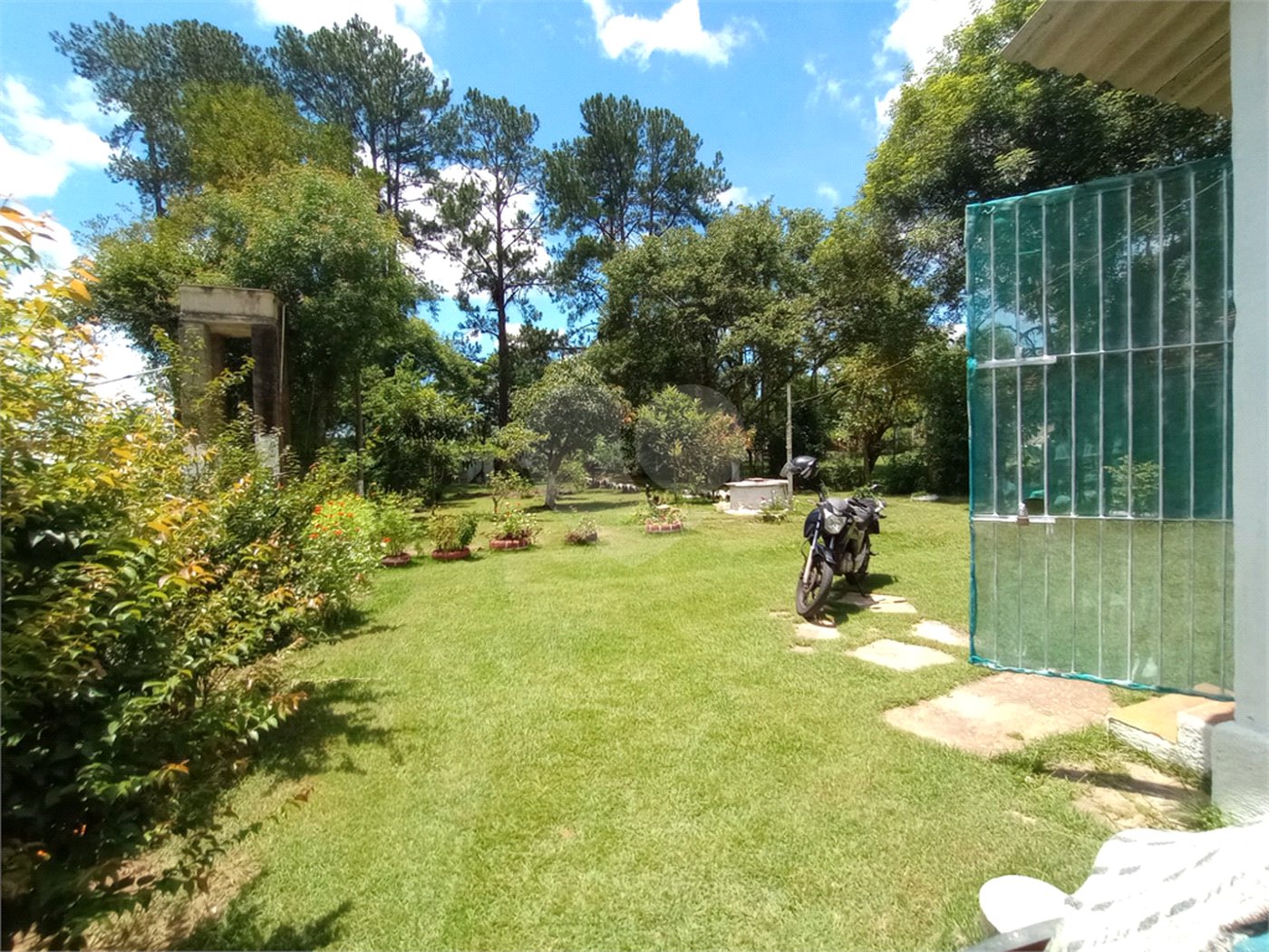 Sítio à venda com 2 quartos em Vila Sottemo, Itapetininga, SP