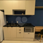 Studio completo, em frente ao Metro Borba Gato.