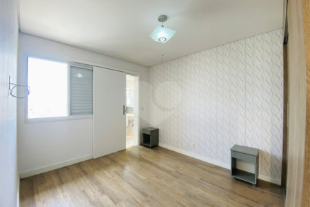 Apartamento à venda com 2 quartos, sendo 1 suíte,  no Centro, São Bernardo do Campo, SP