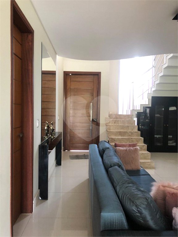 Casa à venda com 3 suítes no condomínio Residencial Villa Olympia, Sorocaba - SP