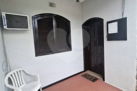 Casa Térrea à venda com 2 quartos, sendo 1 suíte, em Campo Grande, Rio de Janeiro, RJ