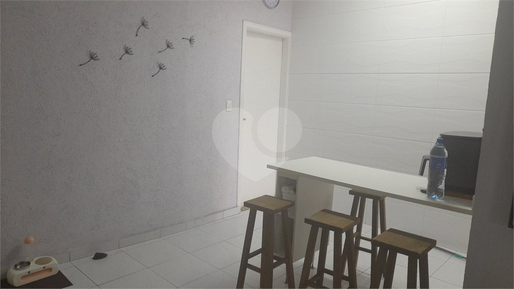 Sobrado à venda com 3 quartos, sendo 1 suíte, em Tremembé, São Paulo, SP