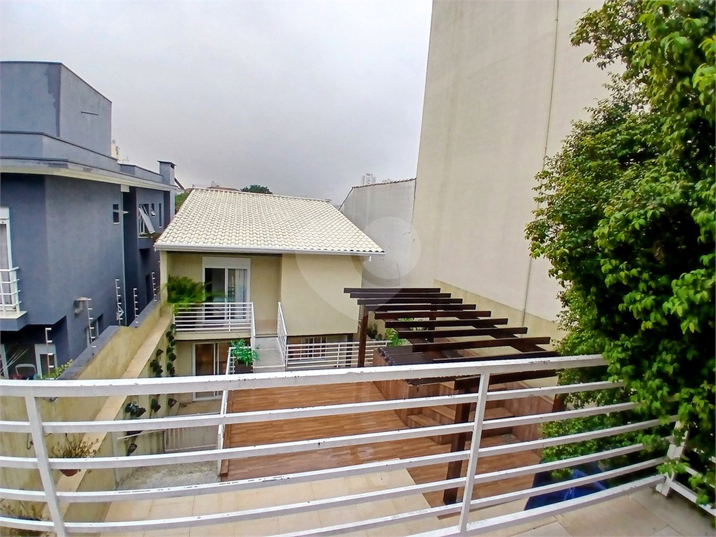 Sobrado à venda com 3 suítes em Vila Mariza Mazzei, São Paulo, SP