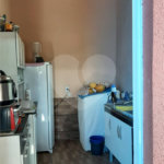 Casa à venda com 2 suítes no condomínio Portal dos Pássaros, Alambari - SP