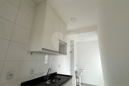 Apartamento à venda com 1 quarto em Vila Carrão, São Paulo, SP