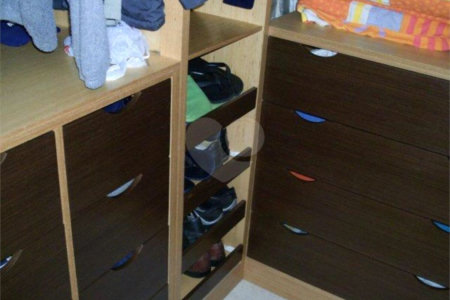 Casa à venda com 3 quartos, sendo 1 suíte, no condomínio Jardim do Ribeirão 1, Itupeva - SP