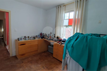 Sobrado à venda com 3 quartos, sendo 1 suíte,  em Chácara Santo Antônio, São Paulo, SP