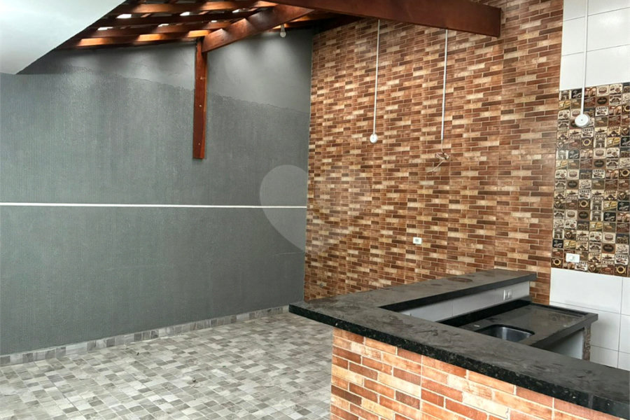Sobrado à venda com 3 quartos, sendo 1 suíte, em Vila Maricy, Guarulhos, SP