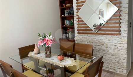 Casa à venda com 3 suítes em Jardim da Glória, São Paulo, SP