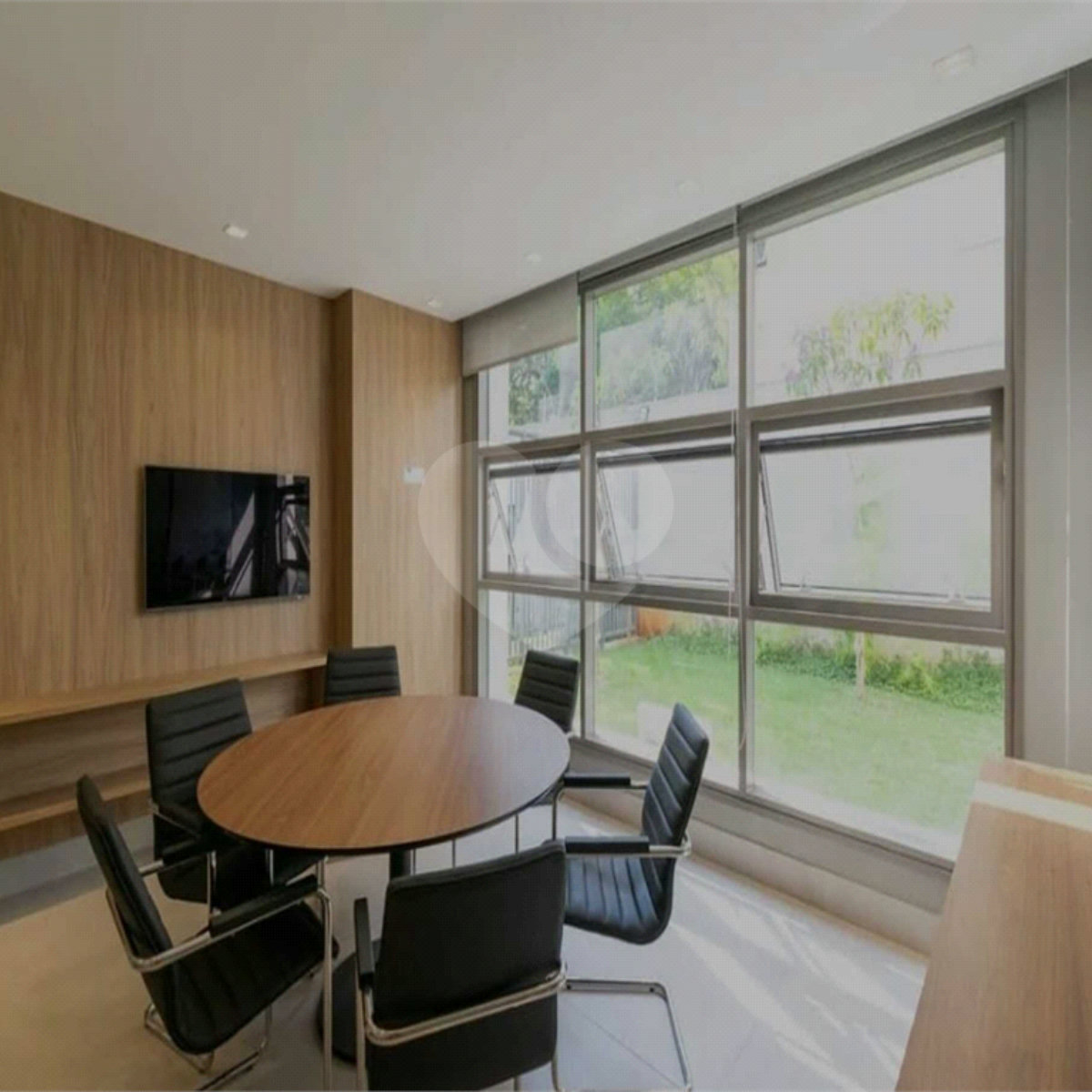 Apartamento à venda com 1 suíte em Jardim Prudência, São Paulo, SP