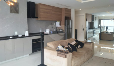 Apartamento à venda com 2 quartos, sendo 1 suíte,  em Vila Romana, São Paulo, SP