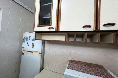 Apartamento de 1 Dormitório na Quadra da Praia das Pitangueiras – Localização Privilegiada!