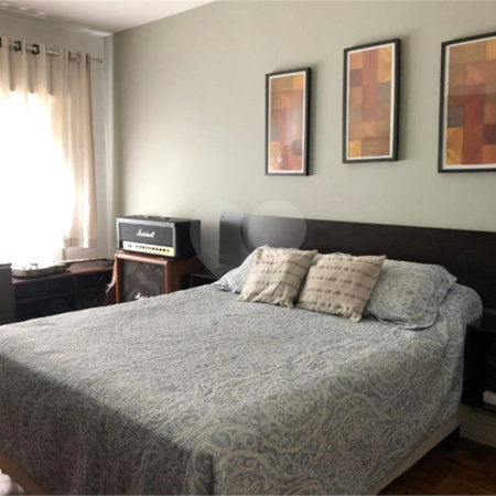 Apartamento à venda com 2 quartos, sendo 1 suíte,  em Vila Nova Conceição, São Paulo, SP
