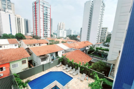 Apartamento à venda com 3 quartos, sendo 1 suíte, em Vila Olímpia, São Paulo, SP