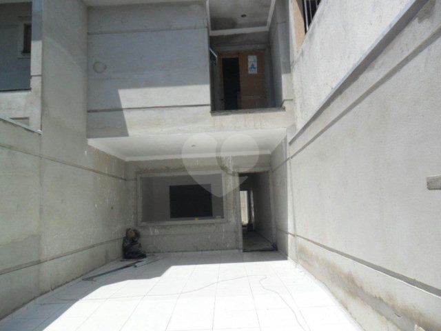 Sobrado à venda com 3 quartos, sendo 1 suíte,  em Imirim, São Paulo, SP