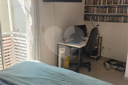 Casa à venda com 2 quartos no condomínio Ipomeias, São Paulo - SP