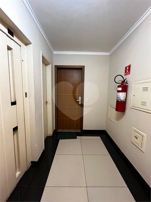 Apartamento à venda com 3 quartos, sendo 1 suíte,  em Alto da Lapa, São Paulo, SP