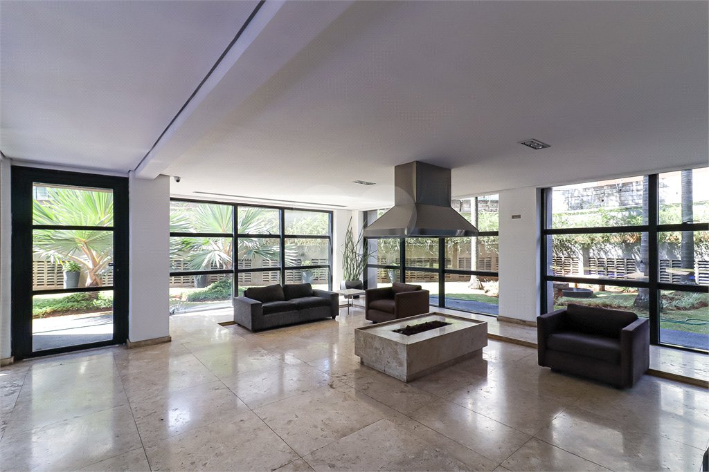 Duplex à venda com 1 suíte em Vila Nova Conceição, São Paulo, SP