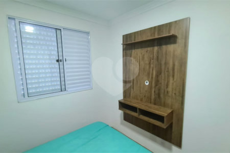 Apartamento à venda com 2 quartos em Jardim Karolyne, Votorantim, SP