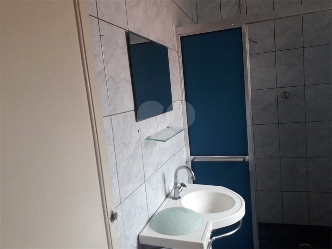 Casa Térrea à venda com 4 quartos, sendo 1 suíte, em Vila Constança, São Paulo, SP