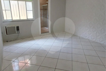 Casa à venda com 2 quartos, sendo 1 suíte, em Campo Grande, Rio de Janeiro, RJ