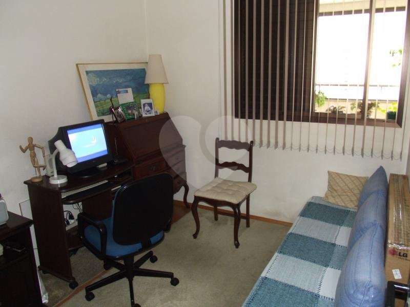 Apartamento à venda com 3 quartos, sendo 1 suíte, em Vila Andrade, São Paulo, SP