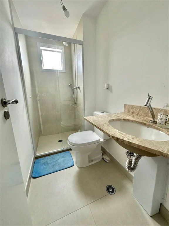 Apartamento à venda com 3 quartos, sendo 1 suíte,  em Vila Andrade, São Paulo, SP