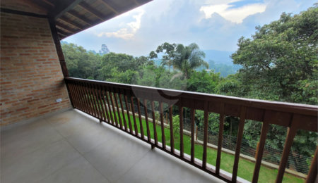 Casa à venda com 2 quartos, sendo 1 suíte,  em Serra da Cantareira, Mairiporã, SP
