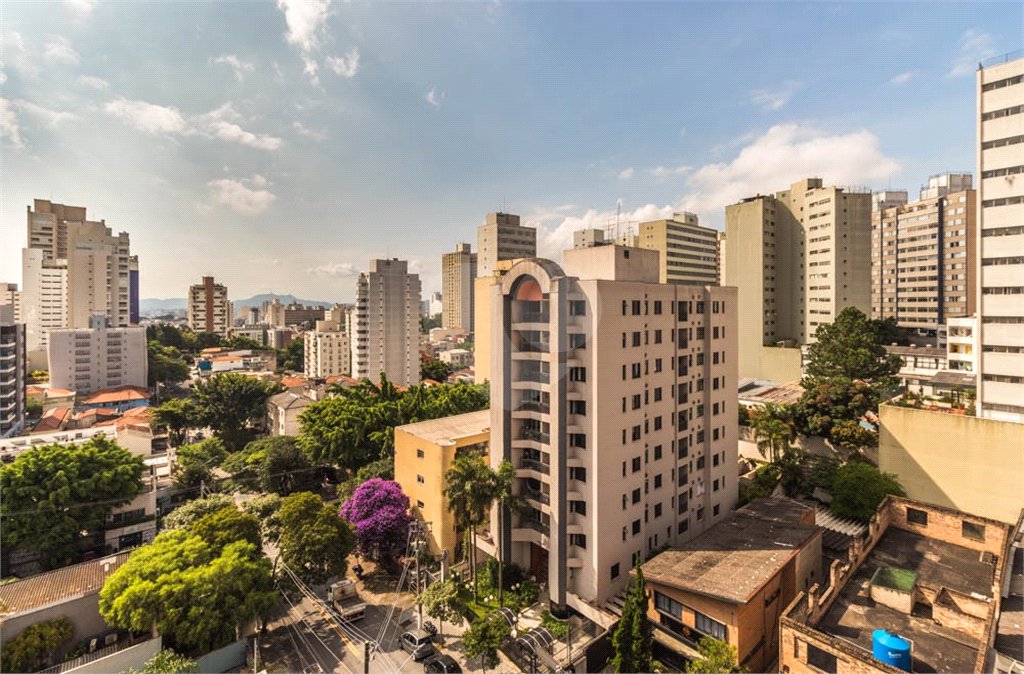 Apartamento com 4 quartos, 3 suítes, 6 vagas, 280 m²Sumaré Alto Padrão