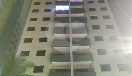 Apartamento à venda com 2 quartos, sendo 1 suíte, no Centro, Mongaguá, SP