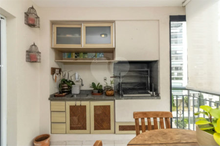 Apartamento à venda com 3 suítes em Alto da Boa Vista, São Paulo, SP
