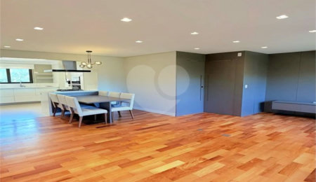 Apartamento para alugar com 2 suítes em Vila Andrade, São Paulo, SP