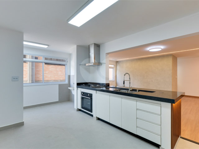 Apartamento à venda com 2 quartos, sendo 1 suíte,  em Santo Amaro, São Paulo, SP