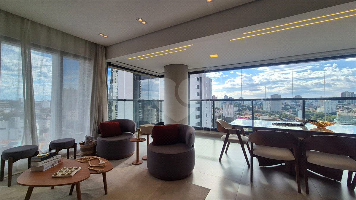 Apartamento à venda com 3 suítes em Jardim Faculdade, Sorocaba, SP