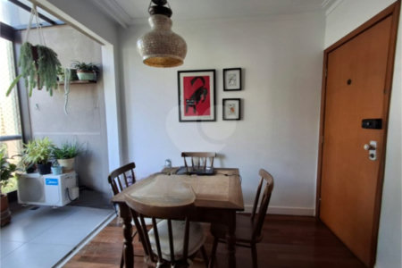 Apartamento à venda com 2 suítes em Indianópolis, São Paulo, SP