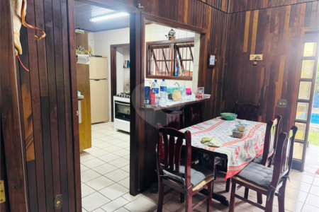 Chácara à venda com 6 quartos, sendo 2 suítes, em Jardim Dora, Suzano, SP