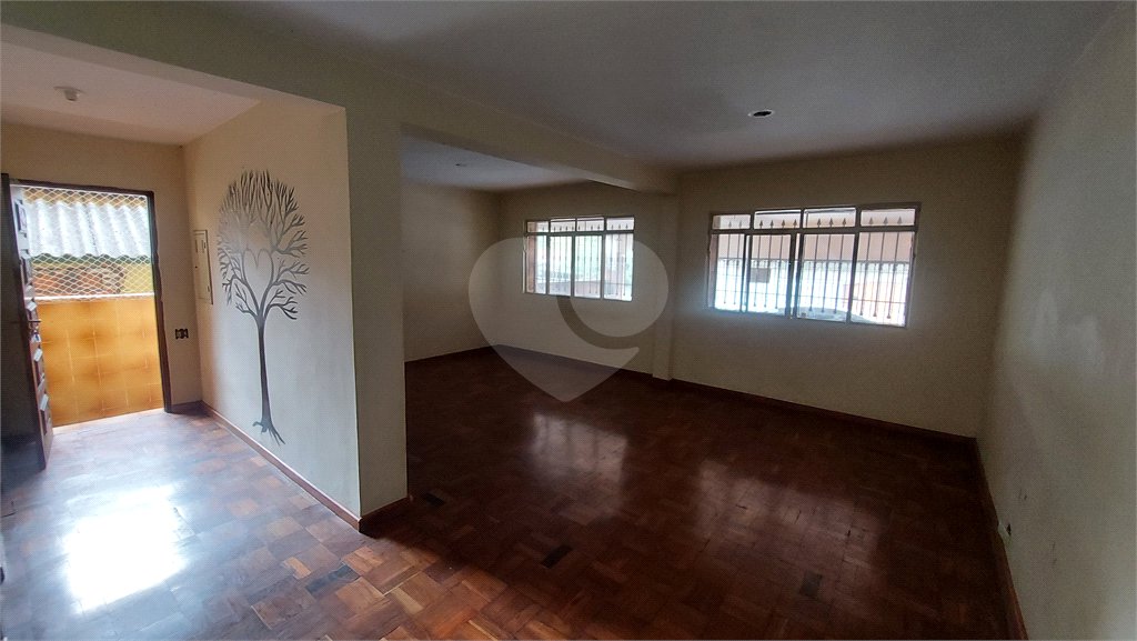 Sobrado à venda com 4 quartos, sendo 1 suíte,  em Vila Guarani (z Sul), São Paulo, SP