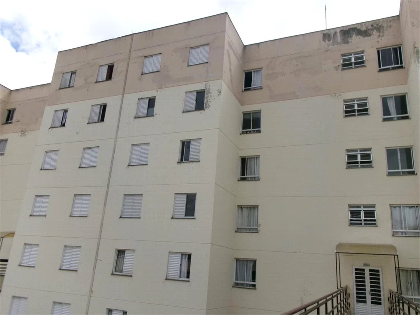Apartamento à venda com 2 quartos em Jardim Arco-íris, Cotia, SP