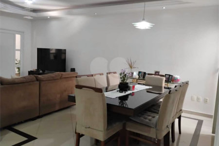Casa à venda com 4 quartos, sendo 1 suíte,  em Jardim Ermida II, Jundiaí, SP