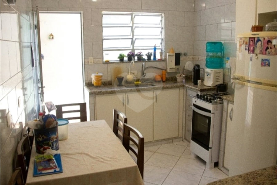 Casa Térrea à venda com 3 quartos, sendo 1 suíte, em Vila Irmãos Arnoni, São Paulo, SP