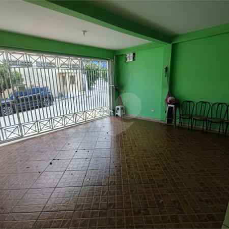 Sobrado à venda com 3 quartos em Campo Grande, São Paulo, SP